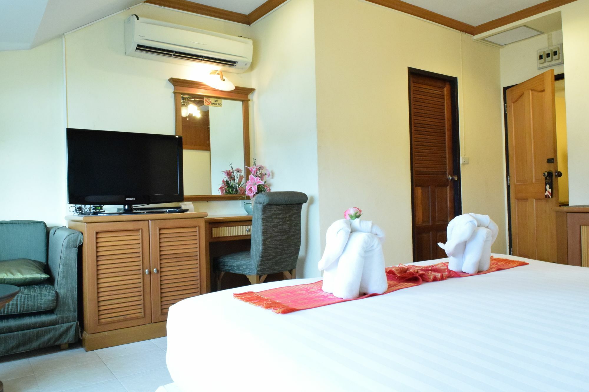 Sea Dream Patong Apartment Ngoại thất bức ảnh